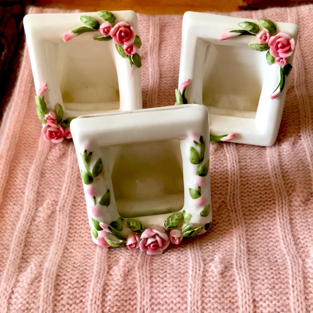 Ceramic picture frames 2 1/2 x 2” no chips